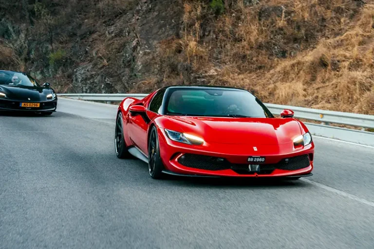 Heliair Marbella - Fly & drive - Ferrari driving on mountain roads